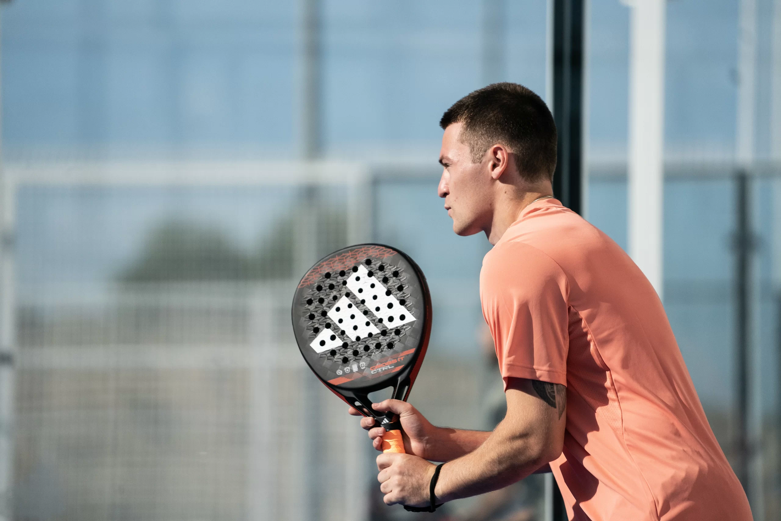 Hoe weet je wanneer het tijd is om je racket te vervangen?